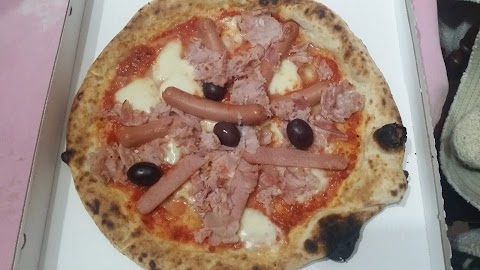 La Rosa Nera Pizzeria