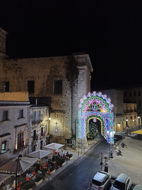 Pizza In Piazza