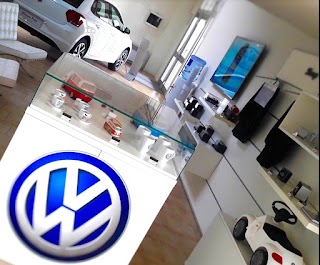 Ruozzi Auto S.R.L. Volkswagen Service