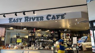 East River Cafè