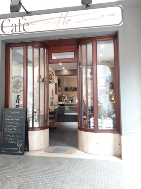 Hemingway Cafè