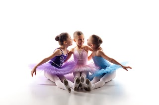 Scuola di Danza, Pavlova International Ballet School