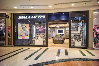 SKECHERS