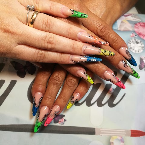 Ely Nail Art Studio