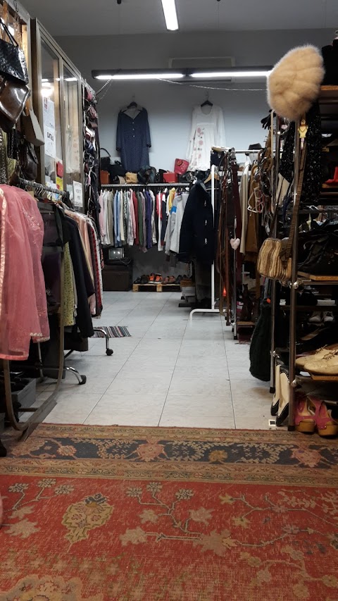 Sitenne Vintage Store