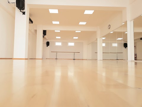 Scuola di danza Dea s.s.d.r.l.