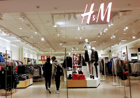 H&M