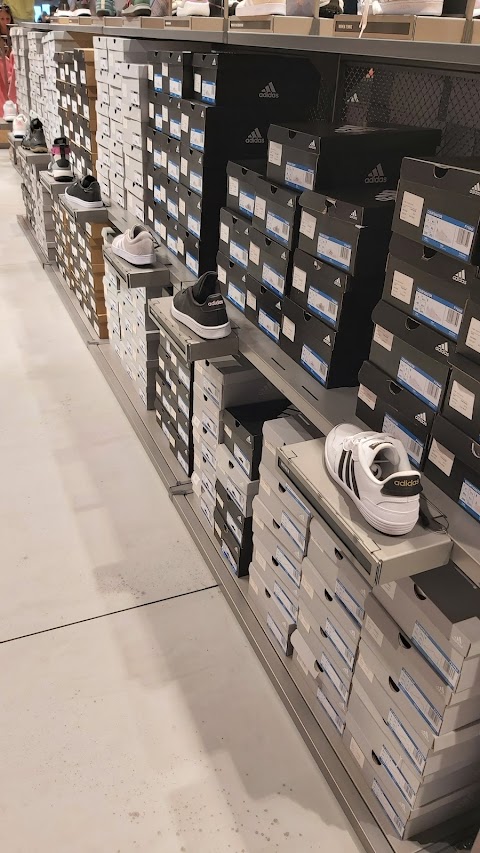 Adidas Outlet