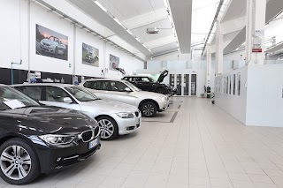 AutoVanti Bologna - Quarto Inferiore - Carrozzeria BMW e MINI