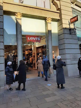 Levi's® Factory Outlet Fidenza Via San Michele