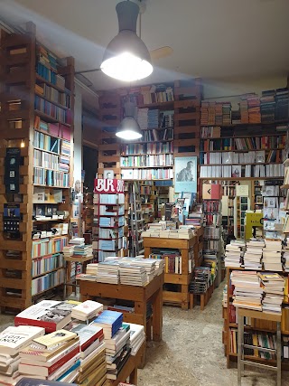 Libreria Dickens