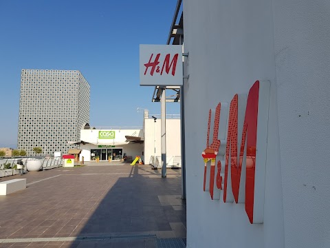 H&M