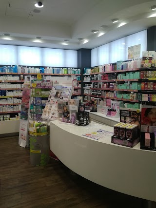 Farmacia Farmacrimi Apuania Stazione Tiburtina - Gruppo Farmacie Italiane