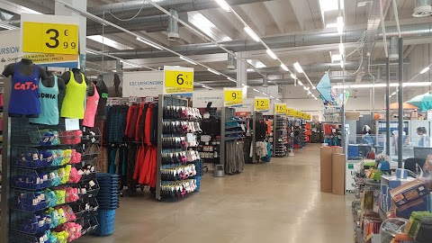 Decathlon Santa Vittoria d Alba