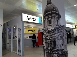 Hertz Palermo Aeroporto - Punta Raisi