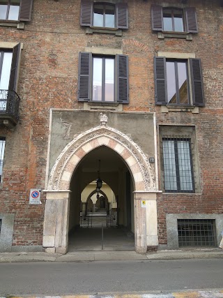 Palazzo Borromeo