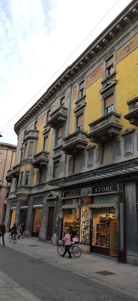 Abelli Uomo Store