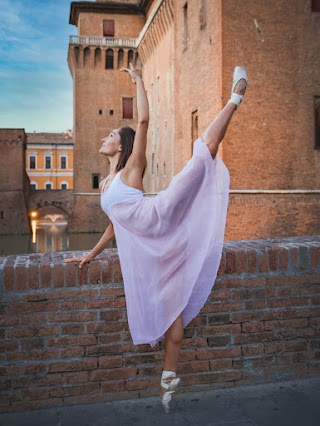 Scuola di Danza Luisa Tagliani