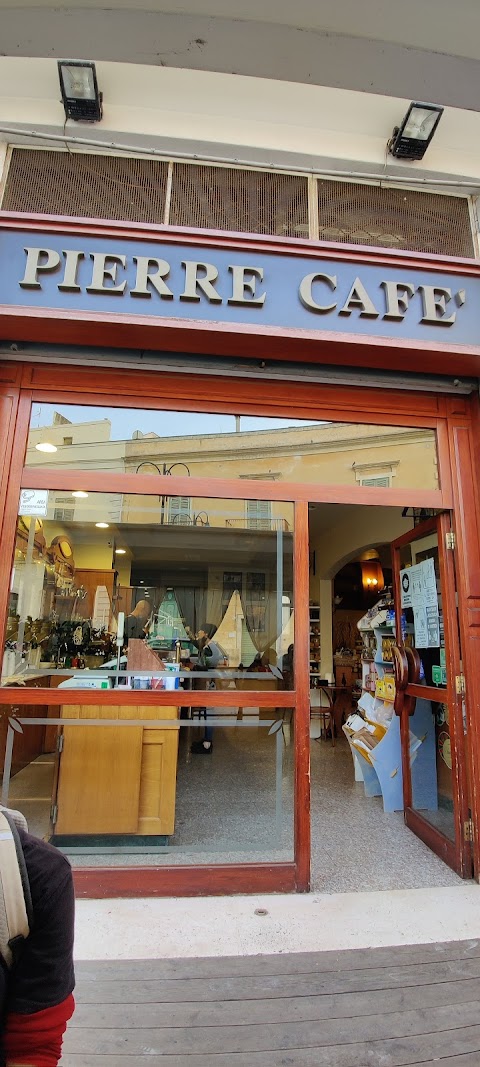 Pierre Cafe'