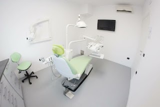 Studio Dentistico Adige