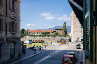 Downtown Como - Porta Torre Flat CasaVacanze