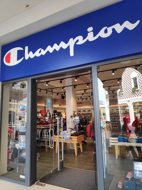 Champion Outlet