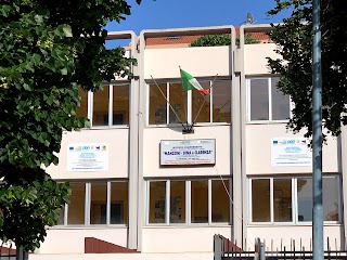 Istituto Comprensivo "Manzoni - Dina e Clarenza"