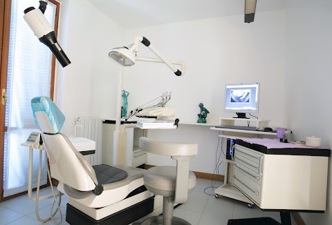 Studio Dentistico Bianchi D.ssa Marta