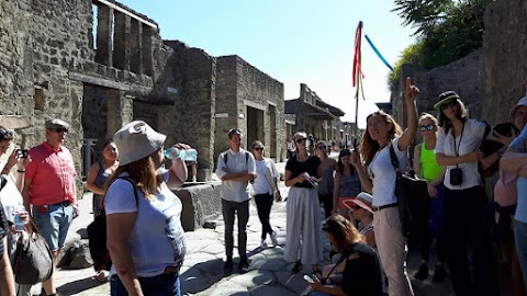 Francesca Liotti - Guida Turistica Campania