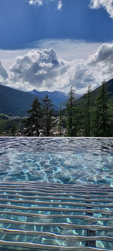 Infinity Pool - QC Terme Bagni Nuovi di Bormio