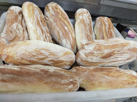 Pane Artigiano di Geraci - Panificio, biscottificio e Pizzeria da asporto e a domicilio