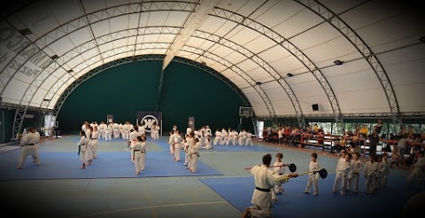 KEIKENKAI Scuola di Karate M° Sergio Valeri