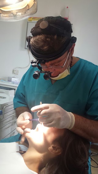 Dott. Luigi Romano, Dentista