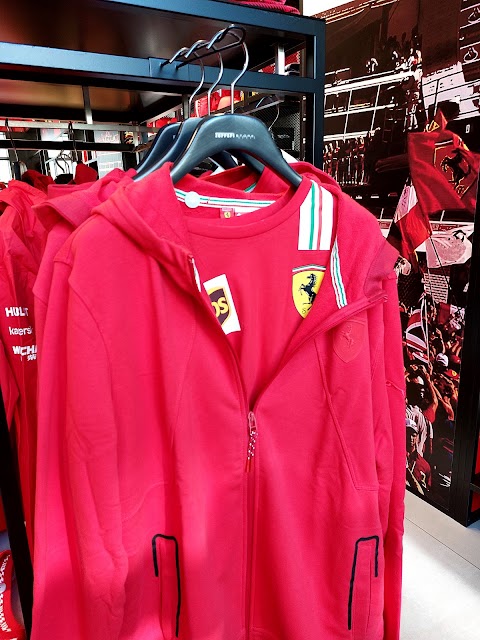 Ferrari Store Fidenza