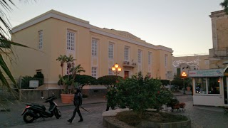 Lacco Ameno - Edificio Scolastico - Principe di Piemonte