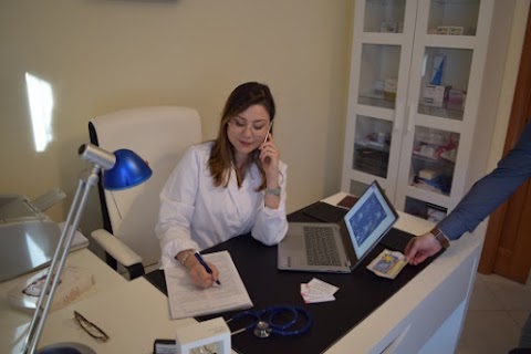 Dott.ssa Micol Grazia Zigarelli, Ginecologo