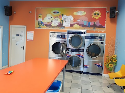 Express Wash Lavanderia Self-Service di Bernardo Anna