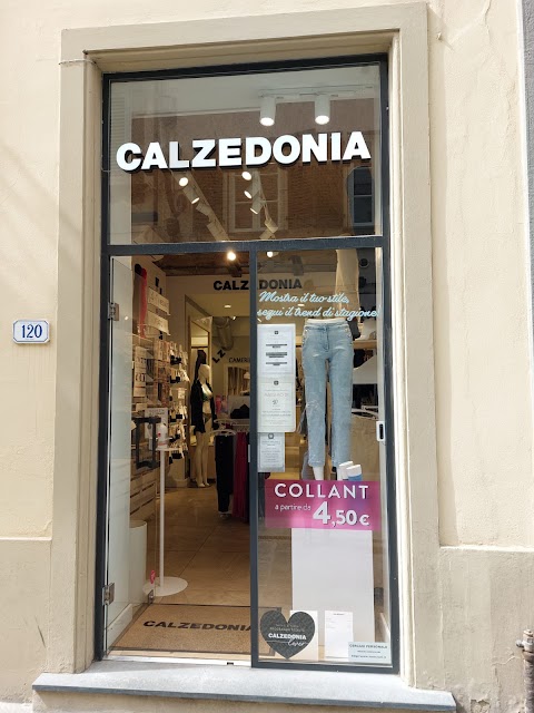 Calzedonia