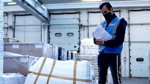 Samberisi autotrasporti - servizio di spedizioni di merci e logistica pallet