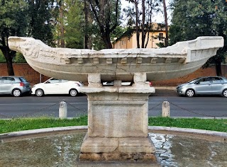 Fontana della Navicella