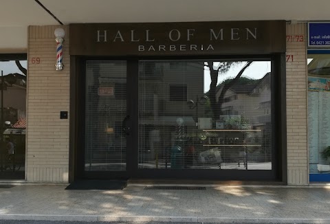 Hall of men barberia