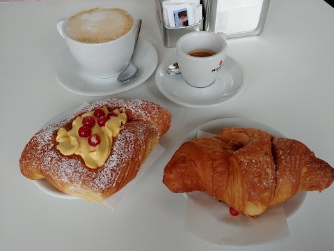 Pasticceria "Non Solo Dolci" di Ursu Mariana