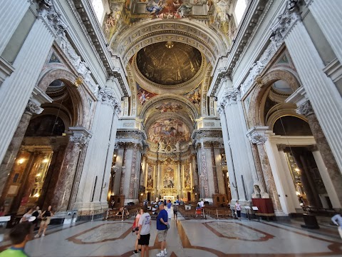 Basilica di Nettuno