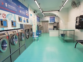 ECOLAVANDERIA self-service, piazza G.Guerra, 24 Empoli