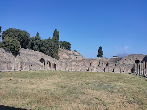 Pompeii Art Theater