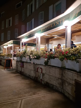 La Terrazza sul Porto