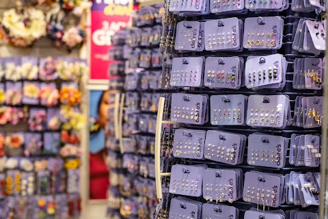 Claire's