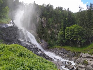 Cascata Di Lares