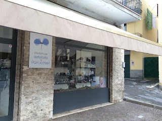 Accademia di Bellezza - Prodotti professionali per parrucchieri ed Estetica