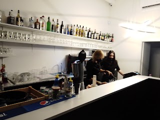 Bar Manuel